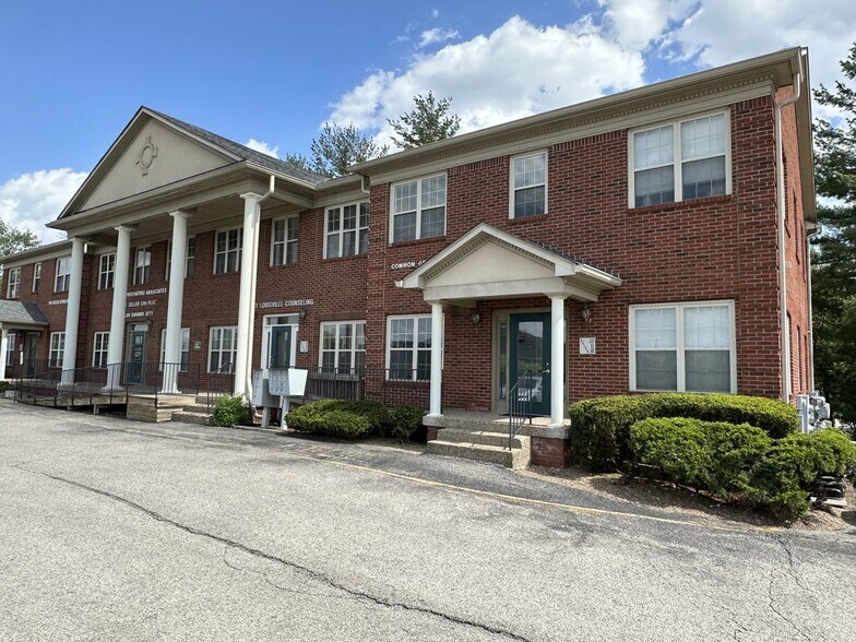 714 Lyndon Ln, Louisville, KY 40222