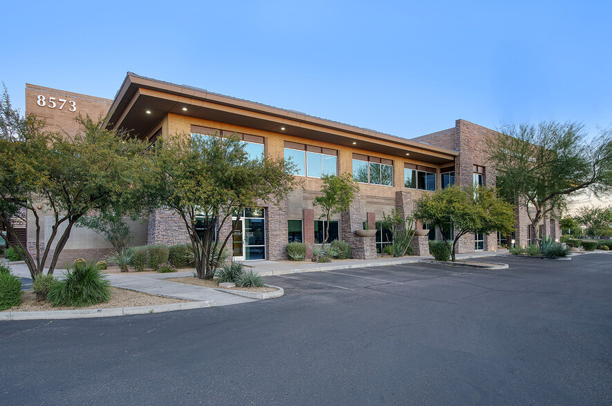 8575 E Princess Dr, Scottsdale, AZ for lease - Building Photo - Image 1 of 8