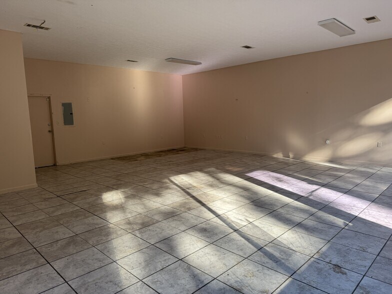 950 E Old Ford Rd, Fort Deposit, AL for sale - Building Photo - Image 2 of 8