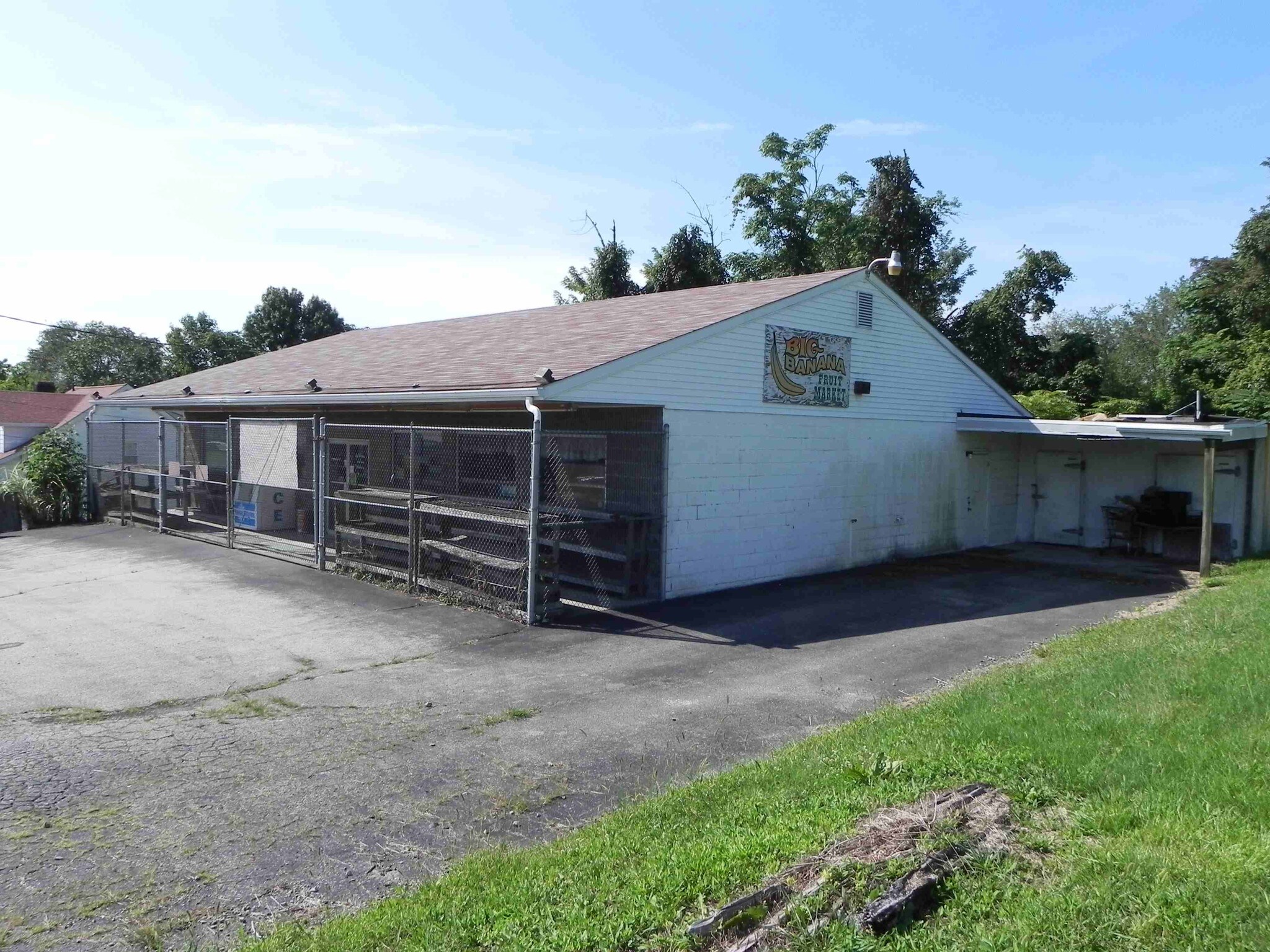 6008 National Pike, Grindstone, PA 15442 Retail for Sale