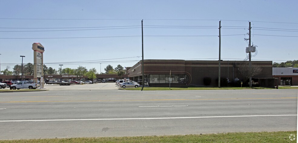 1609 Spring Cypress Rd, Spring, TX for sale - Primary Photo - Image 1 of 1