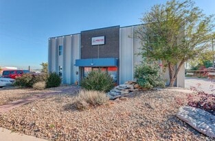 2700 S Shoshone St, Englewood CO - Parking Garage