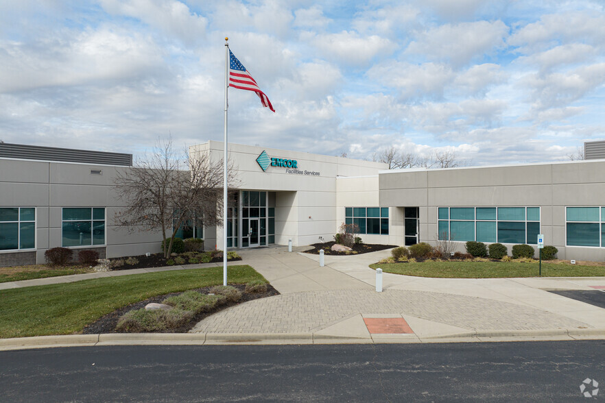 9655 Reading Rd, Cincinnati, OH for lease - Building Photo - Image 1 of 5