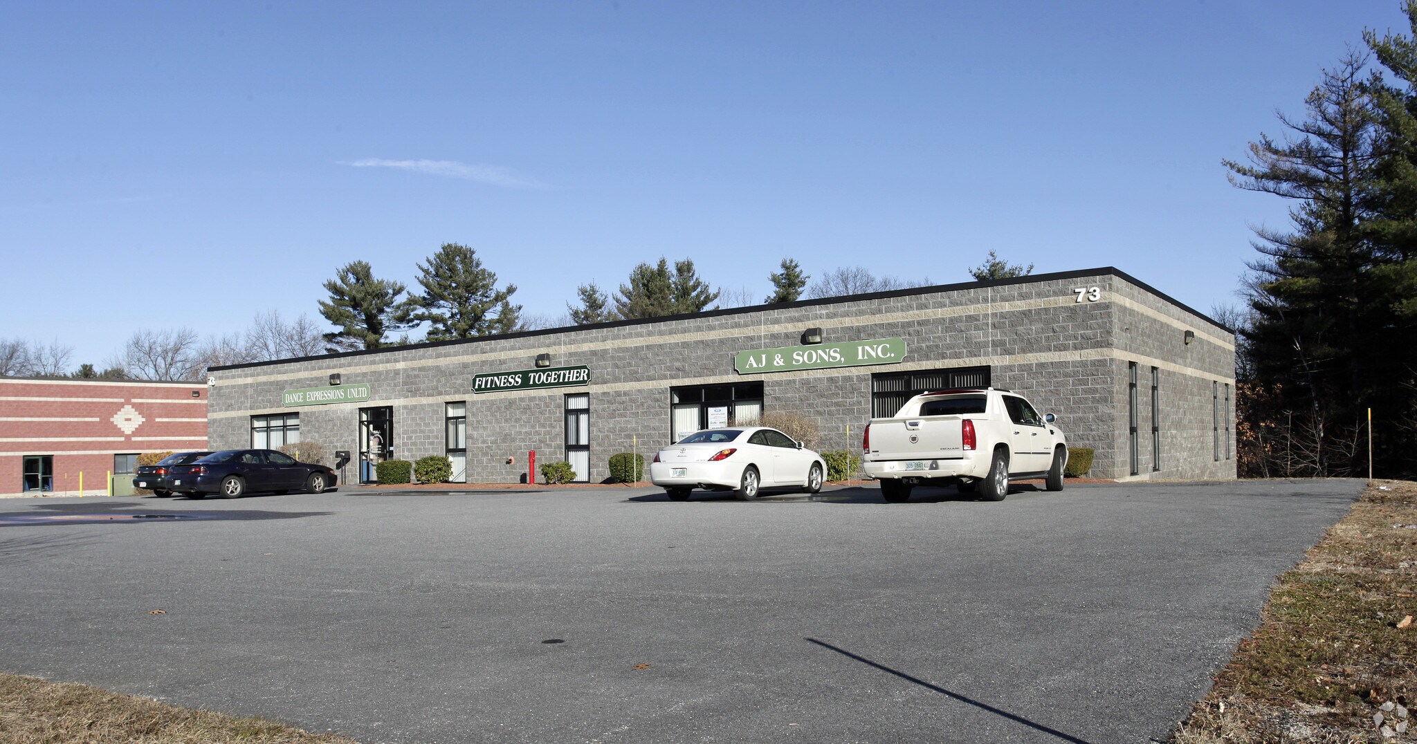 73 Progress Ave, Tyngsborough, MA for sale Primary Photo- Image 1 of 1