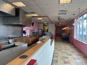 136 McKees Rocks Plz, McKees Rocks, PA for lease Building Photo- Image 2 of 9