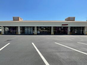 1700-1796 Carter Hill Rd, Montgomery, AL for lease Building Photo- Image 1 of 1