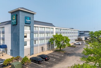 Clarion Hotel & Quality Inn | Dual-Brand - Theater