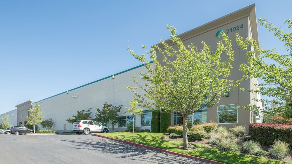 21024 24th Ave S, Seatac, WA for lease - Building Photo - Image 1 of 5