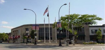 135 Park Ave, Barrington IL - Commercial Real Estate