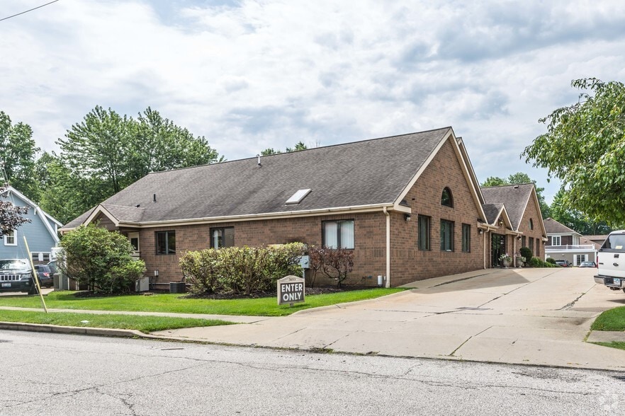 3647-3653 Darrow Rd, Stow, OH for sale - Primary Photo - Image 1 of 1