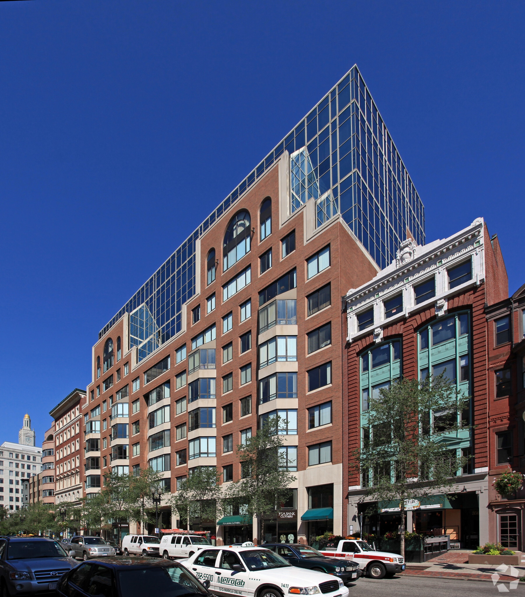 399 Boylston St, Boston, MA 02116 Workbar Back Bay