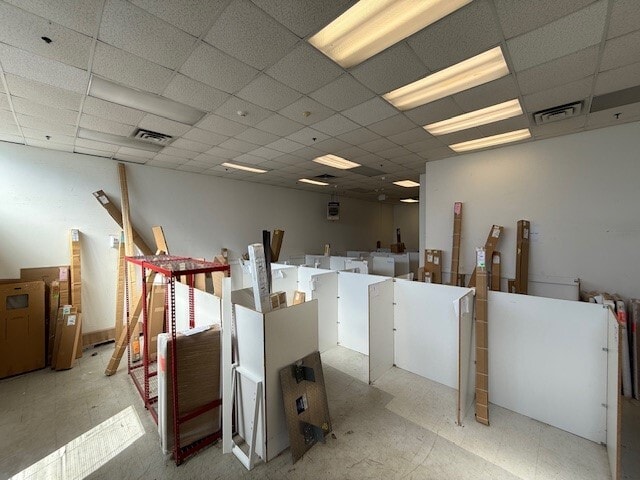 2 Westchester Plz, Elmsford, NY for lease - Building Photo - Image 3 of 7