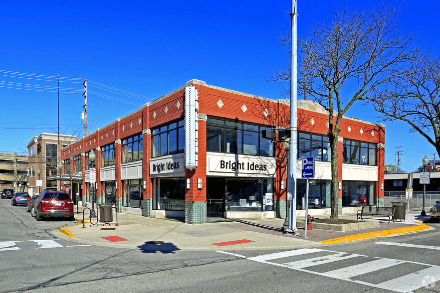 220 S Main St, Royal Oak, MI for sale - Primary Photo - Image 1 of 1