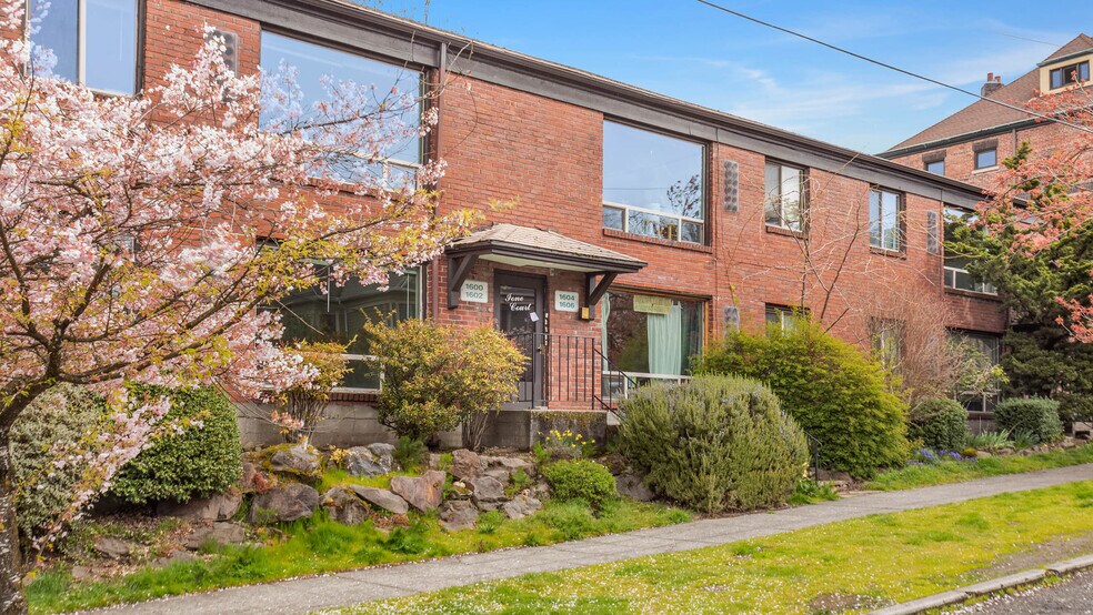1600 E Spring St, Seattle, WA for sale - Primary Photo - Image 1 of 1