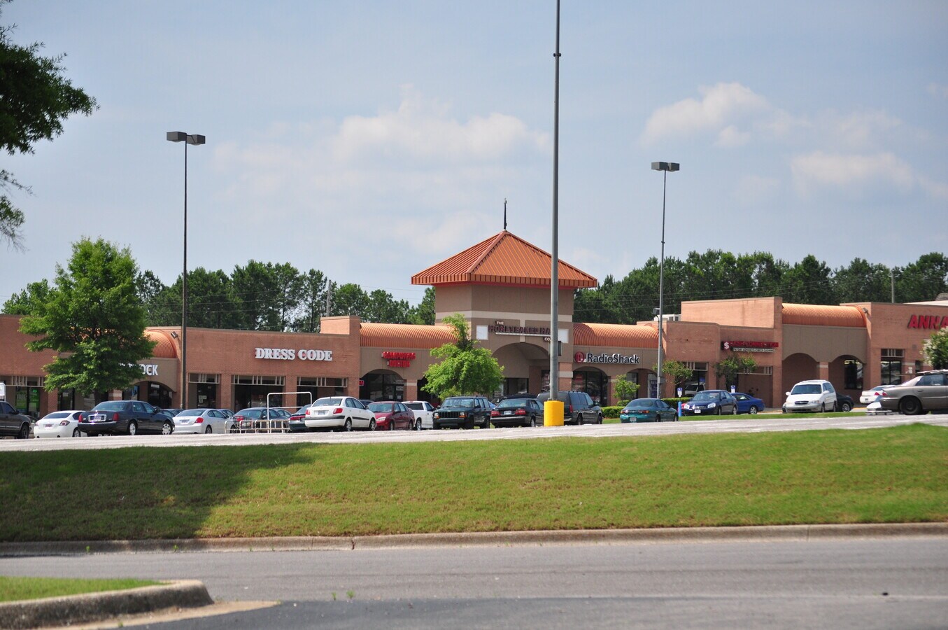 7001 Crestwood Blvd, Birmingham, AL 35213 Crestwood Festival Center