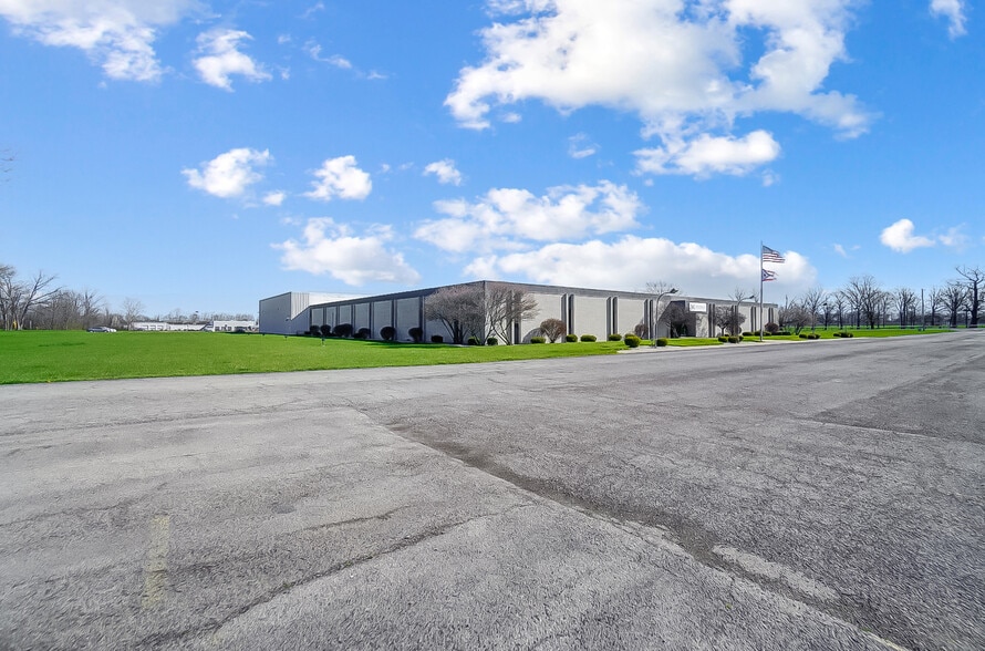 2025 E 4th St, Lima, OH for lease - Building Photo - Image 2 of 55