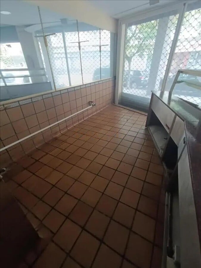 Barcelona, BAR 08034 -  -  - Interior Photo - Image 1 of 5