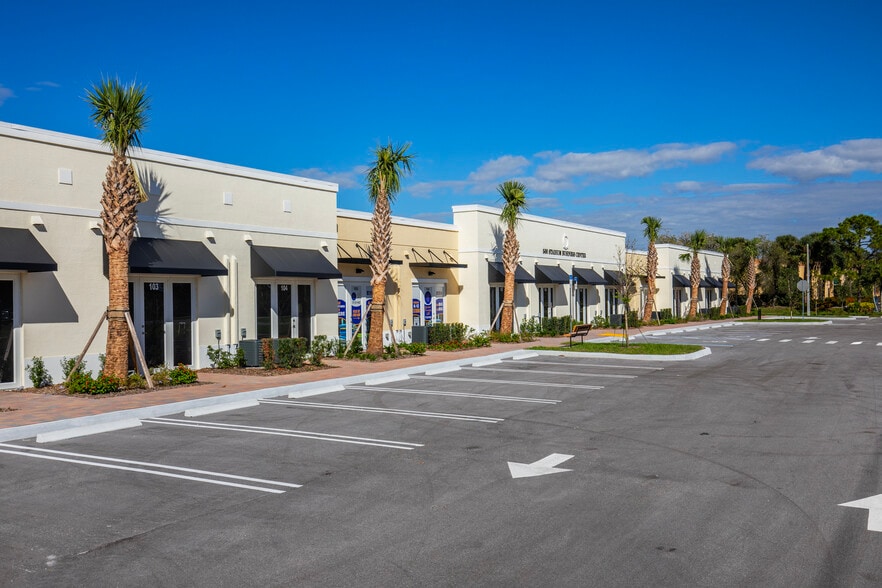500-510 NW Peacock Boulevard, Port Saint Lucie, FL for lease - Building Photo - Image 2 of 10