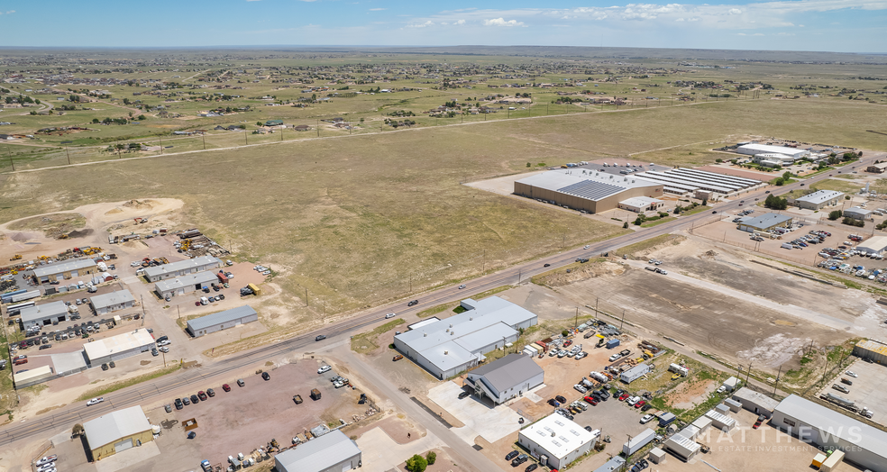 652 E Industrial Blvd, Pueblo, CO for lease - Building Photo - Image 1 of 3