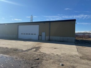 1721 Main Ave E, West Fargo, ND for lease Building Photo- Image 2 of 12