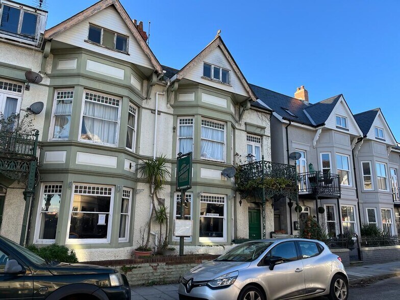 3638 Esplanade Av, Porthcawl, CF36 3YU The Lorelei Hotel Restaurant