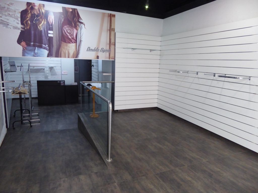 Igualada, BAR 08700 -  -  - Interior Photo - Image 1 of 10