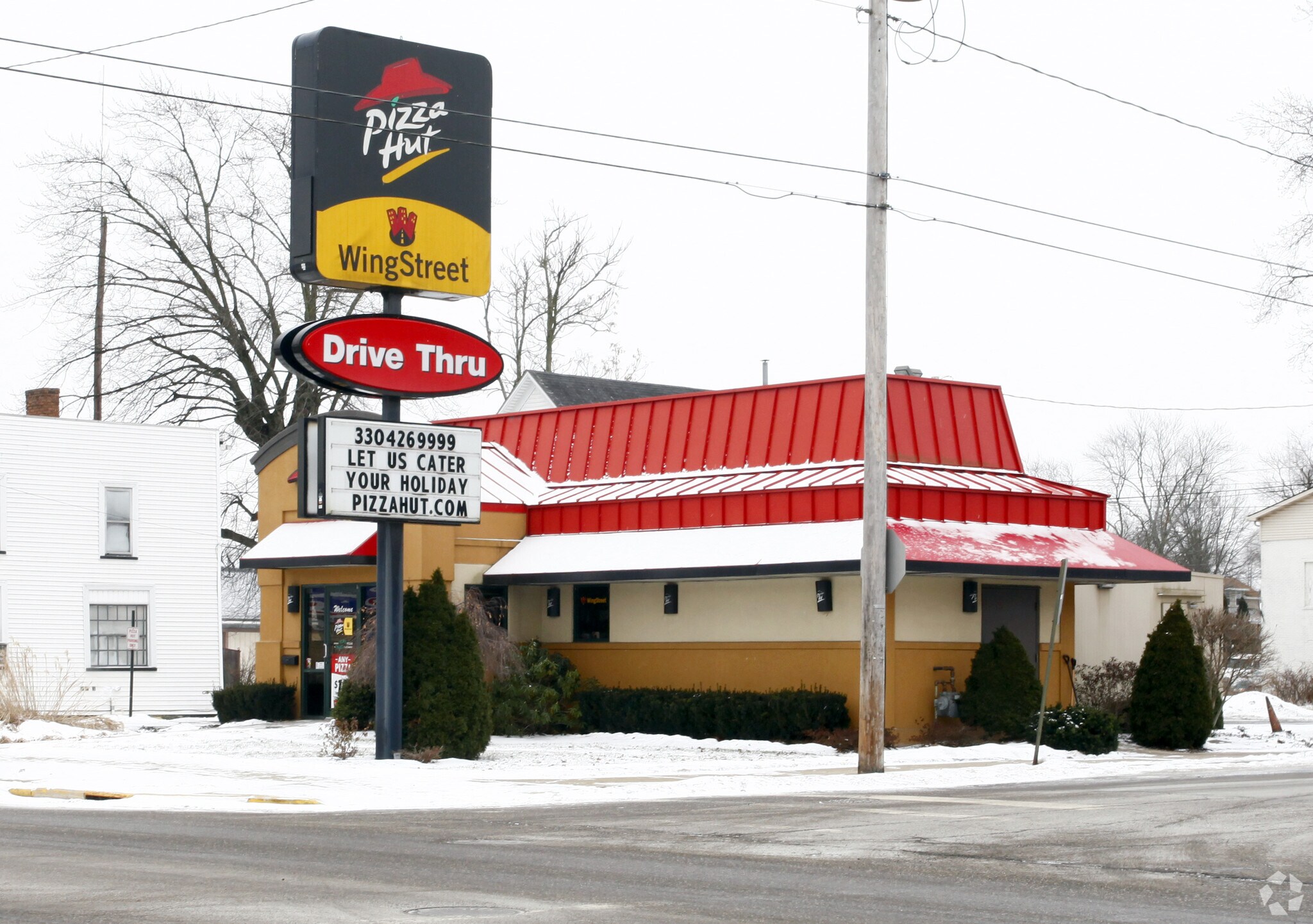 239 N Market St, East Palestine, OH 44413