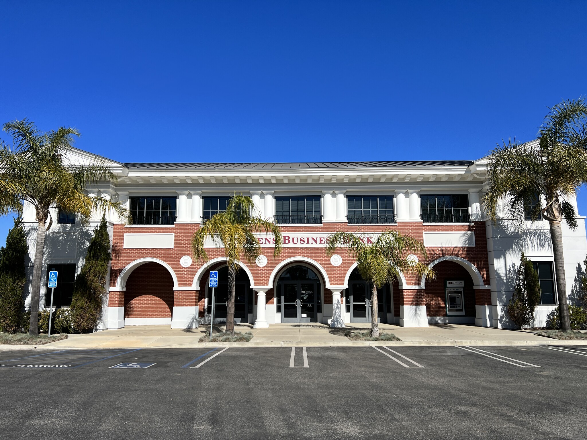 2400 E Gonzales Rd, Oxnard, CA for lease Building Photo- Image 1 of 10