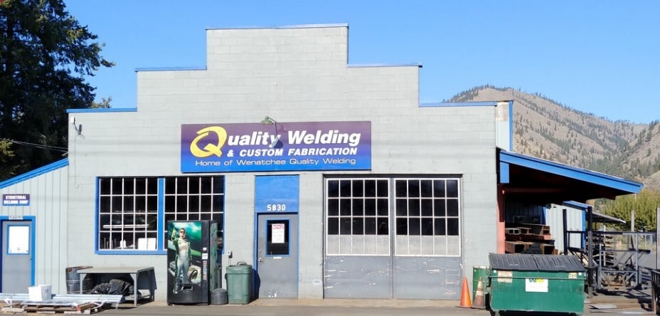 5830 Sunset Hwy, Cashmere, WA for sale Primary Photo- Image 1 of 2