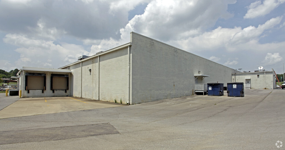 2631 SE Fritz St, Cleveland, TN for lease - Building Photo - Image 2 of 4