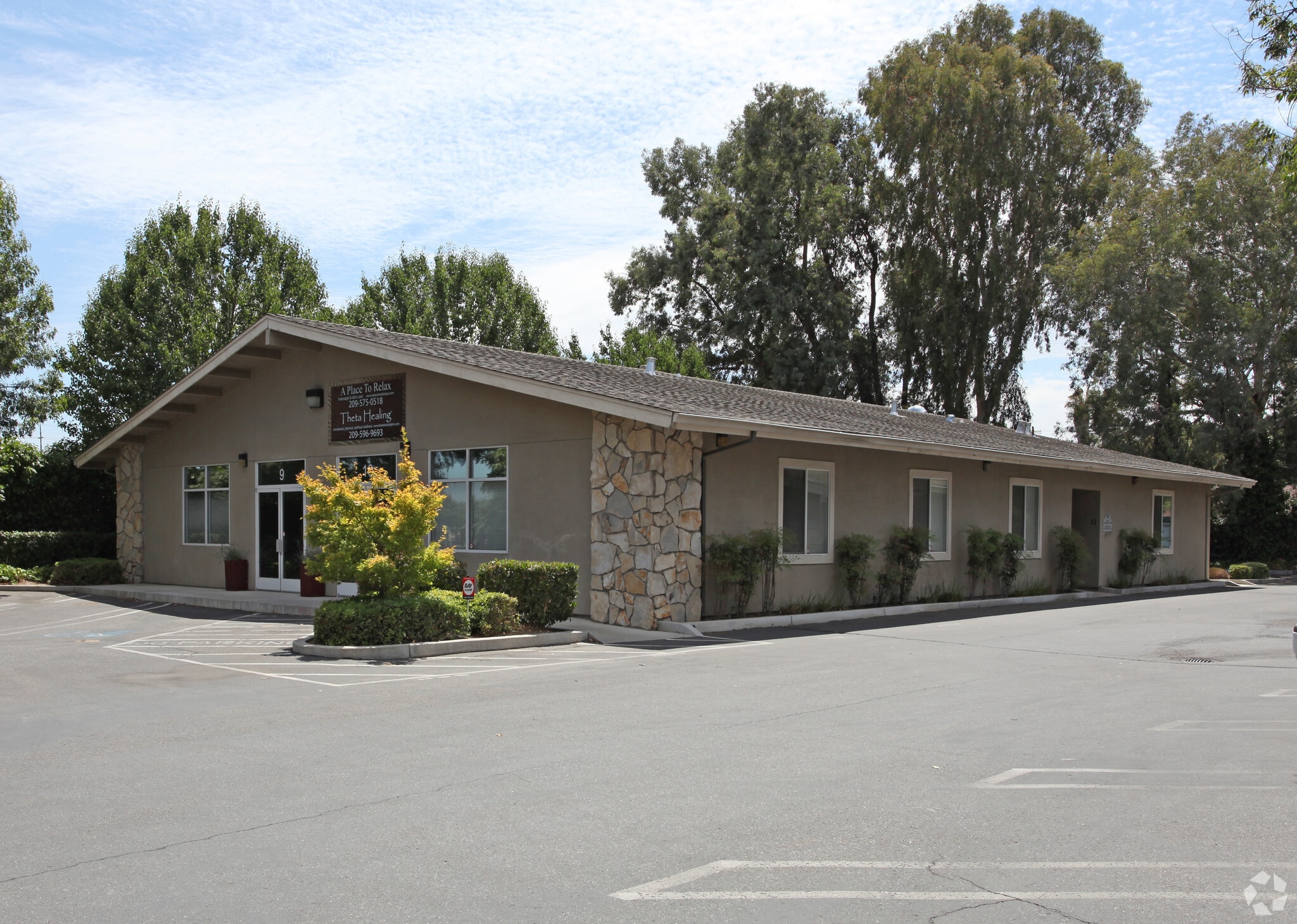 803 Coffee Rd, Modesto, CA for sale Primary Photo- Image 1 of 1