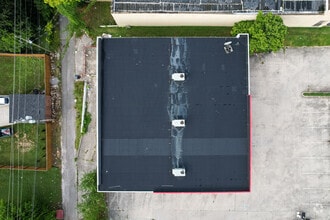 2580 E Magnolia Ave, Knoxville, TN - AERIAL map view - Image1