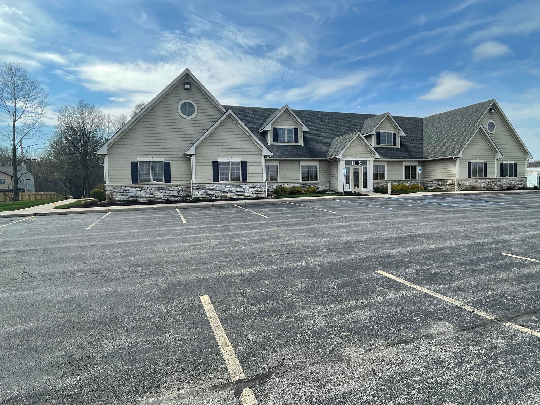 11115-11119 Lima Rd, Fort Wayne, IN for lease Building Photo- Image 1 of 19