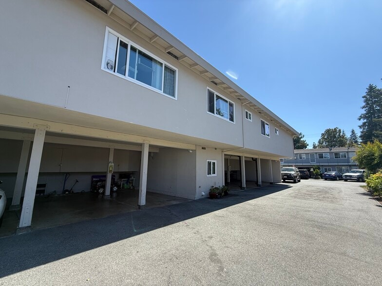 1526 Hess Rd, Redwood City, CA for sale - Building Photo - Image 3 of 6