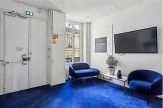 15 Rue De La Banque, Paris for lease Interior Photo- Image 1 of 6