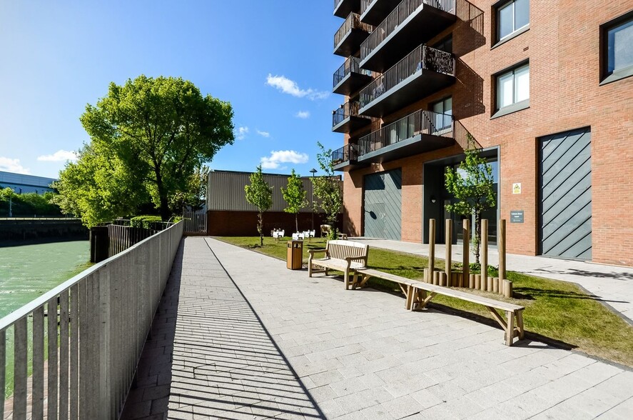 Lock Keepers portfolio of 3 properties for sale on LoopNet.com - Building Photo - Image 3 of 5