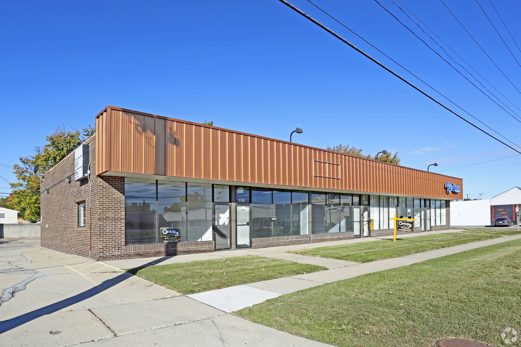 28677-28695 Ryan Rd, Warren, MI for sale Primary Photo- Image 1 of 1