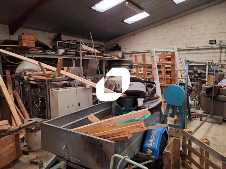 Office in Blanquefort for lease - Interior Photo - Image 3 of 14