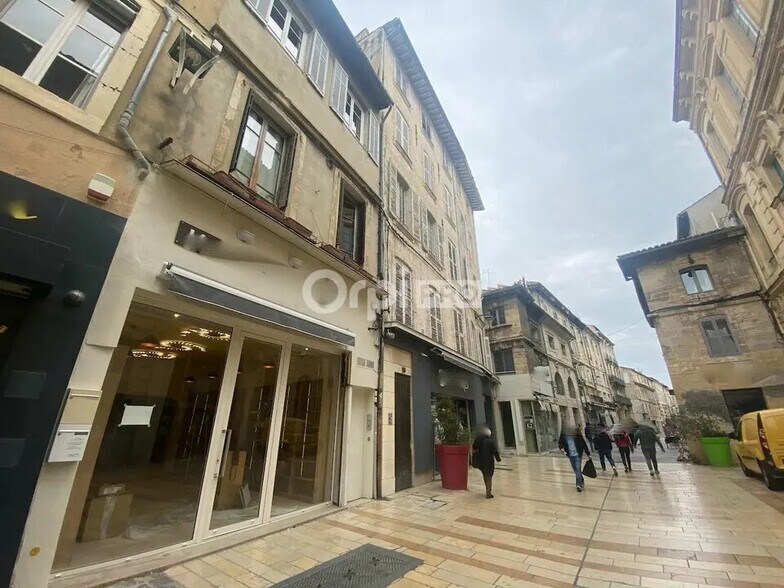 Retail in Avignon for lease - Building Photo - Image 3 of 6