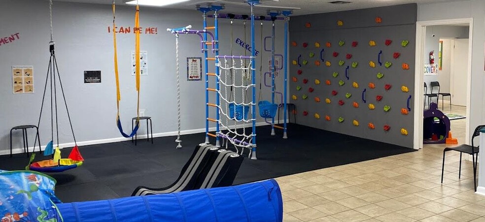 4127 NW 34th St, Gainesville, FL for sale - Building Photo - Image 3 of 6