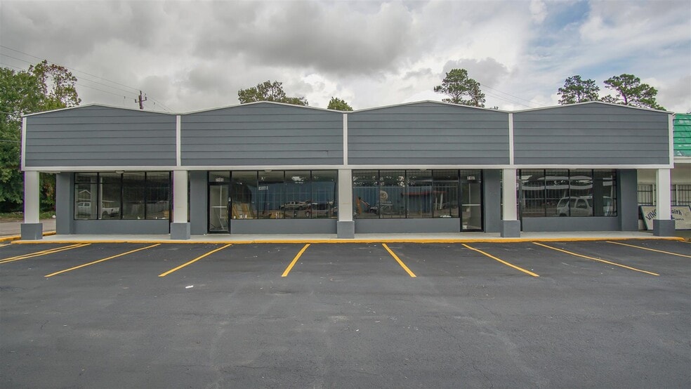 7103-7109 Langley Rd, Houston, TX for lease - Primary Photo - Image 1 of 8