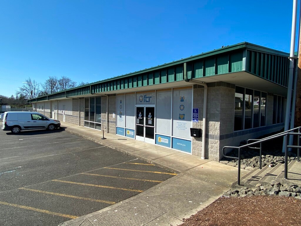 406 NE Winchester St, Roseburg, OR for sale Building Photo- Image 1 of 1