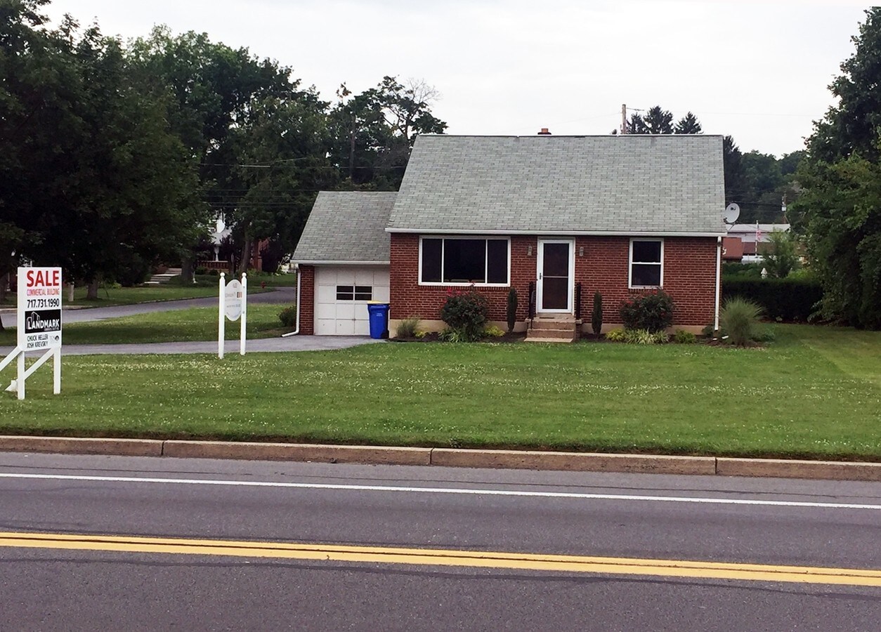 4600 Derry St, Harrisburg, PA 17111