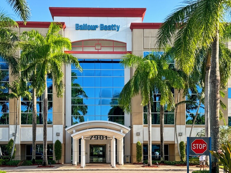 7901 SW 6th Ct, Plantation, FL for lease - Building Photo - Image 2 of 15