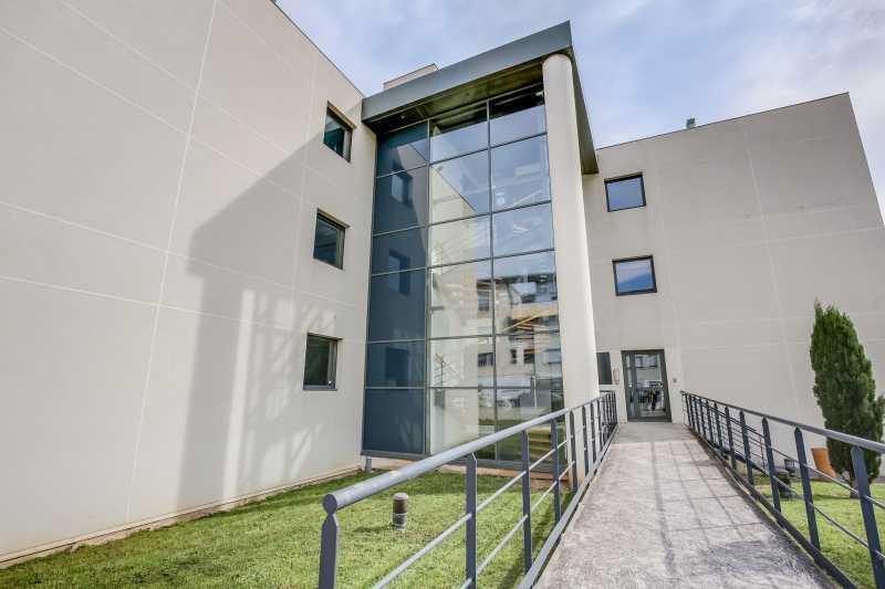 18 Rue Elie Pelas, Marseille for lease - Building Photo - Image 1 of 12