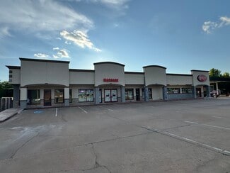 More details for 701 S Kelly Ave, Edmond, OK - Retail for Sale