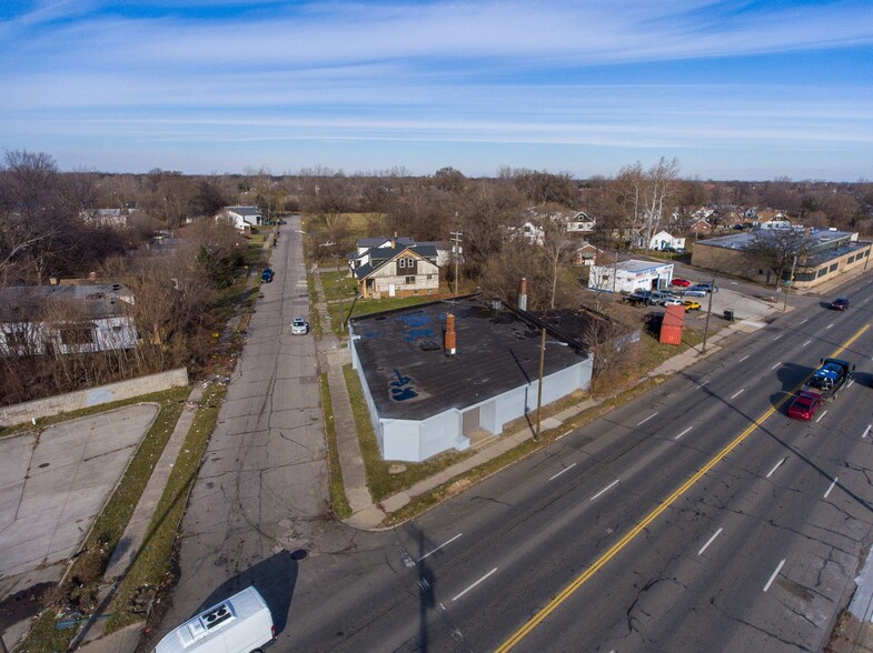 5101 E Davison St, Detroit, MI for sale - Building Photo - Image 1 of 1