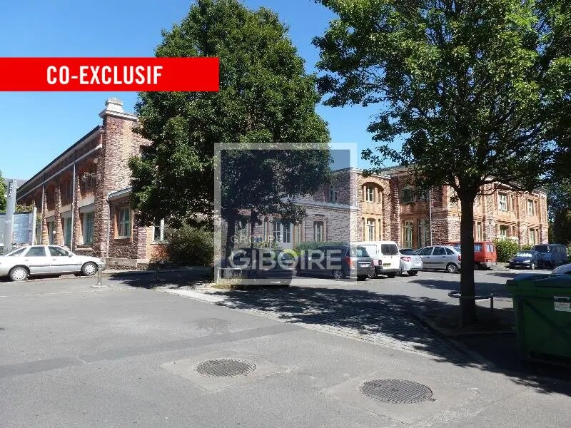 Office in Rennes for sale Building Photo- Image 1 of 9