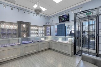 More details for 8028 128th St, Surrey, BC - Retail for Sale