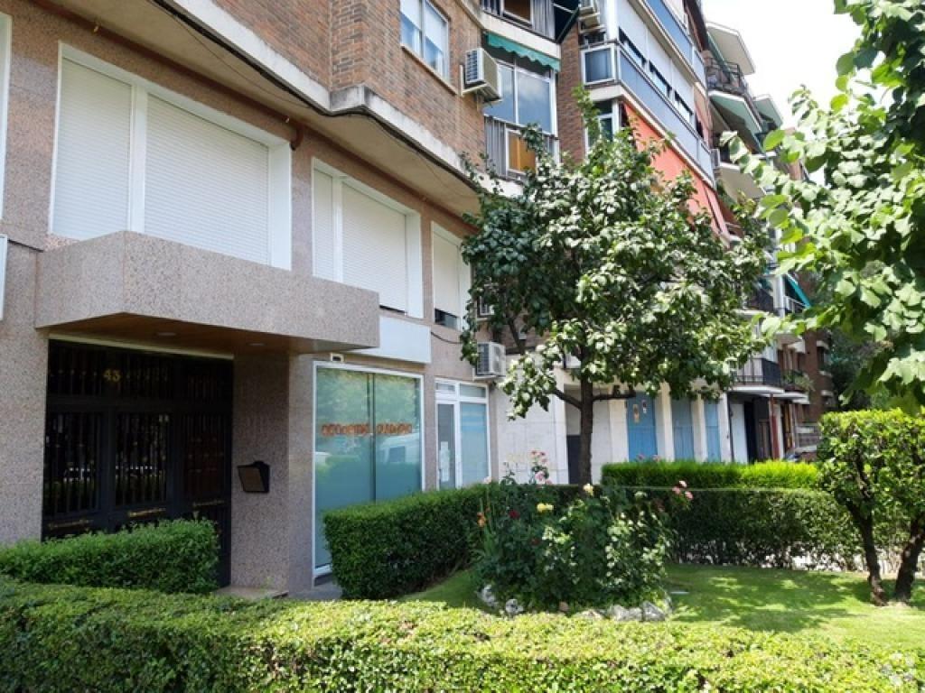 Multifamily in Madrid, Madrid for sale Interior Photo- Image 1 of 1